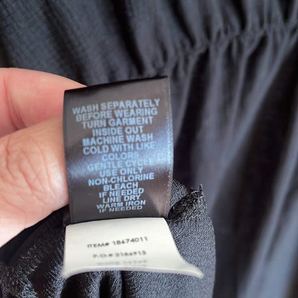 Torrid Black Twist Front Top - Sz 4 new with tags! - Picture 5 of 5